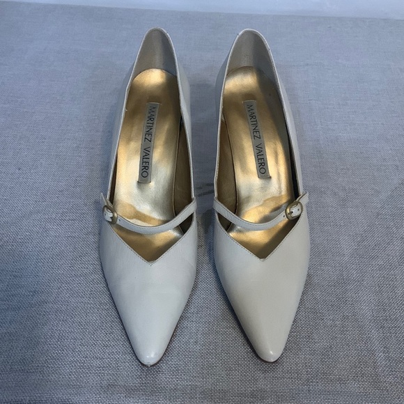 Martinez Valero Bone Leather Heels - Picture 1 of 6